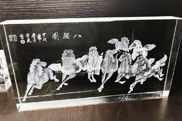 Crystal engraving